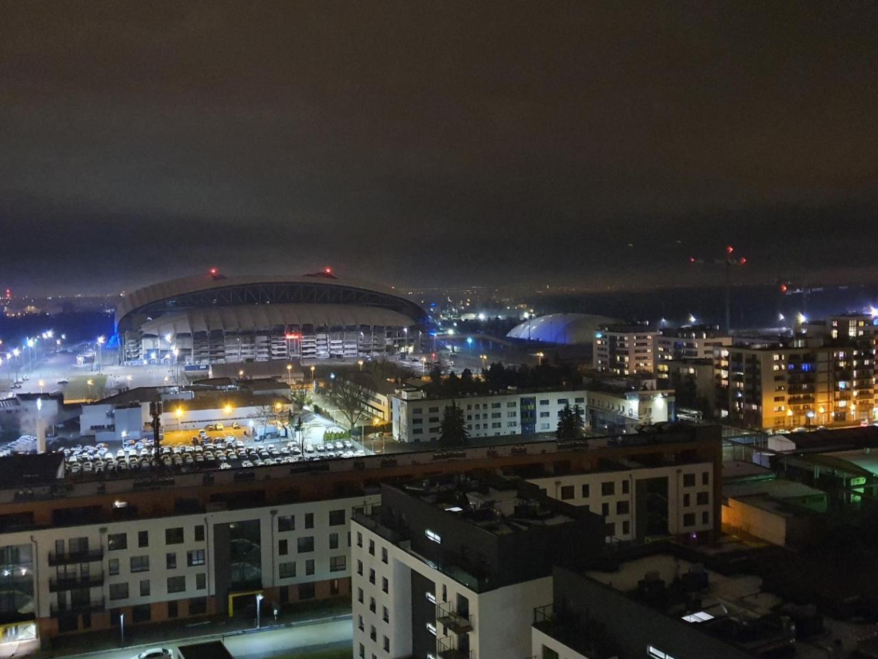 Apartament Bulgarska 59 - Sypialnia I Salon - 40M2 - Self Check In 24H ポズナン エクステリア 写真